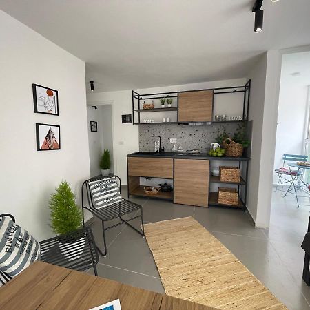 סרנדה Vela Apartaments 4 מראה חיצוני תמונה