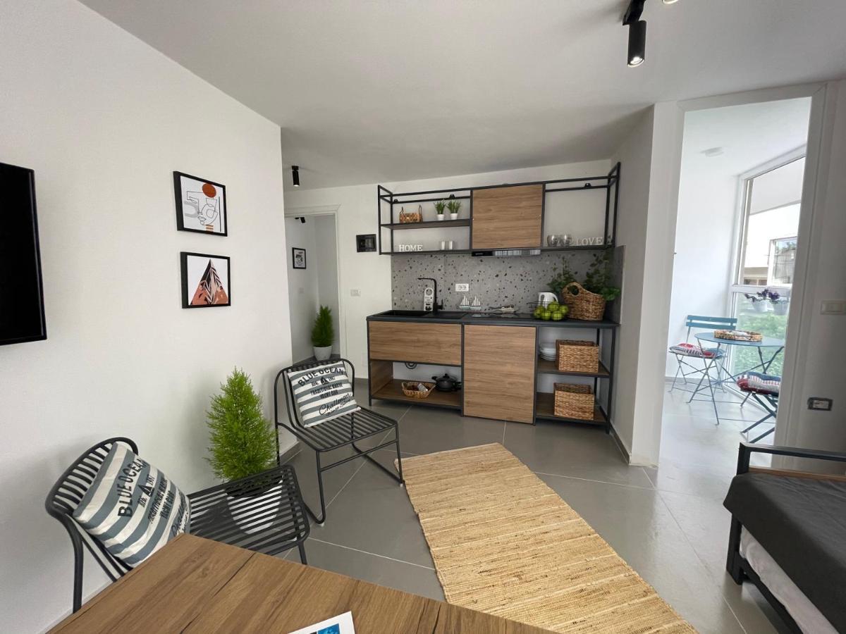 סרנדה Vela Apartaments 4 מראה חיצוני תמונה